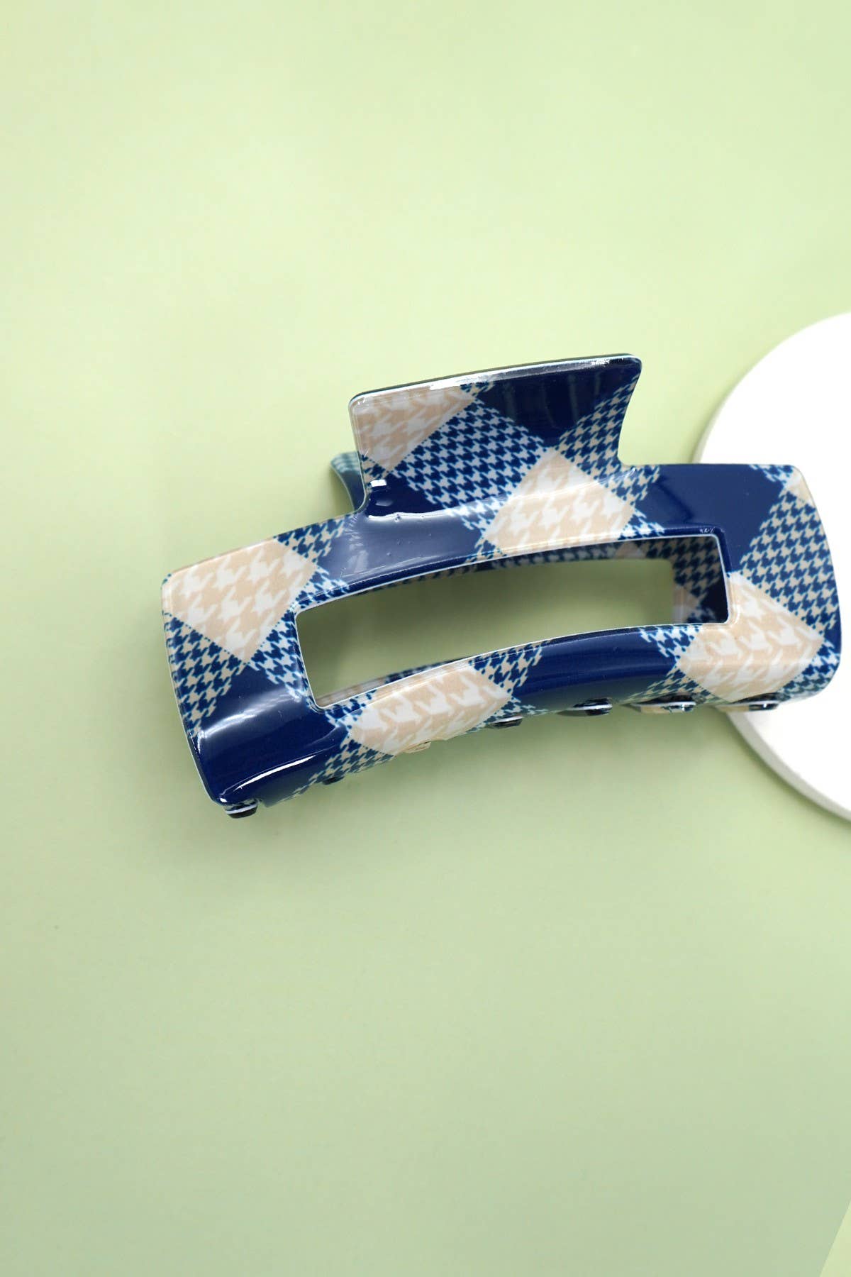 Jumbo Checkered Claw Clip