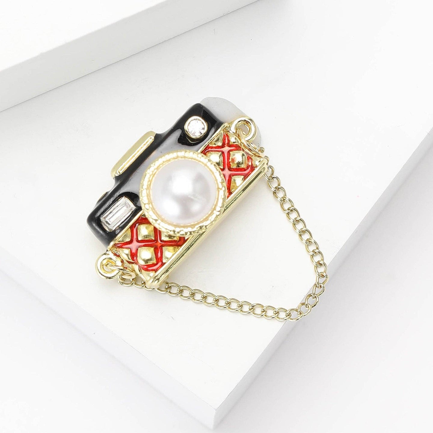 Camera Chain Brooch