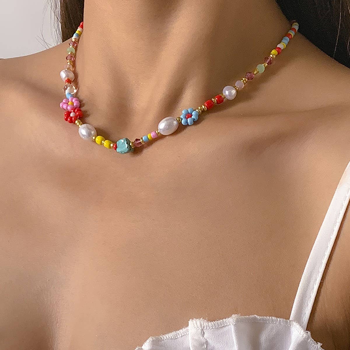 Colorful Daisy Pearl Beaded Necklace