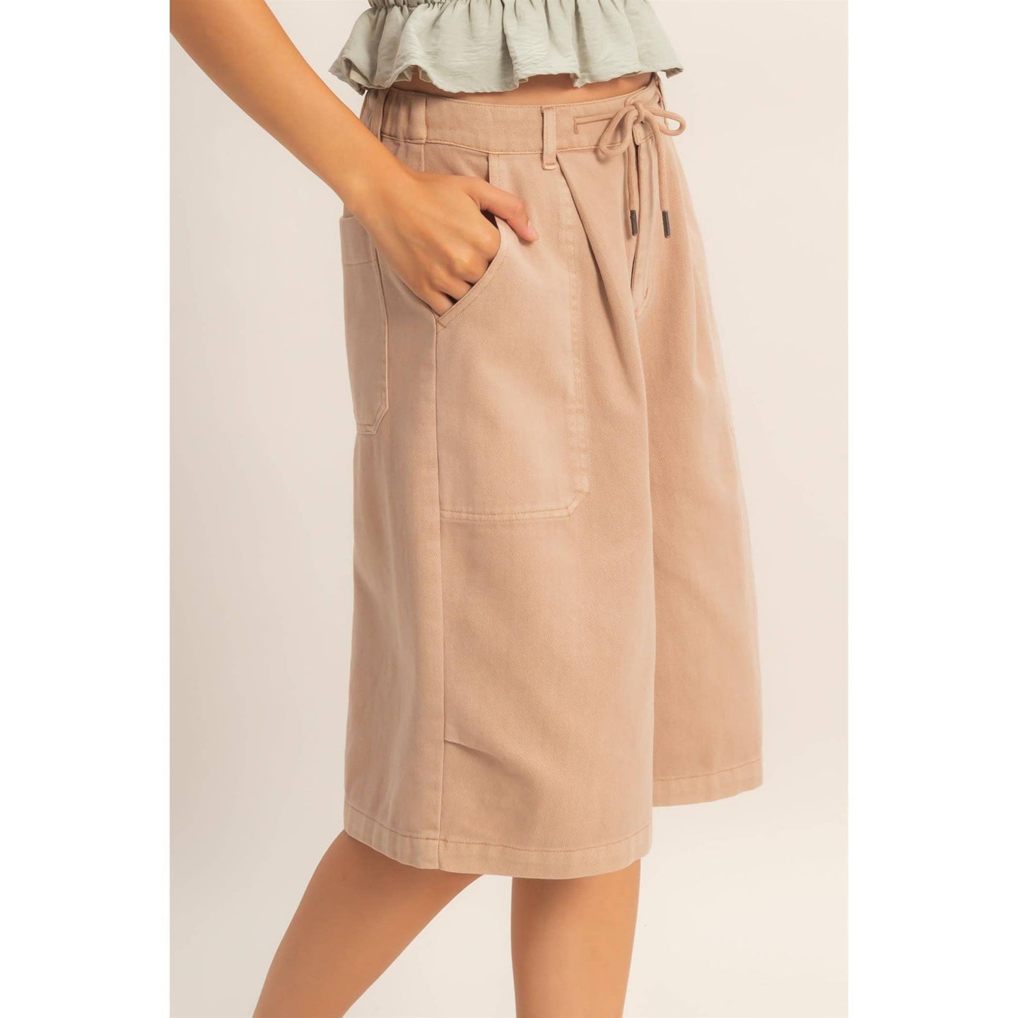 Drawstring Jorts in Dark Taupe (REG)