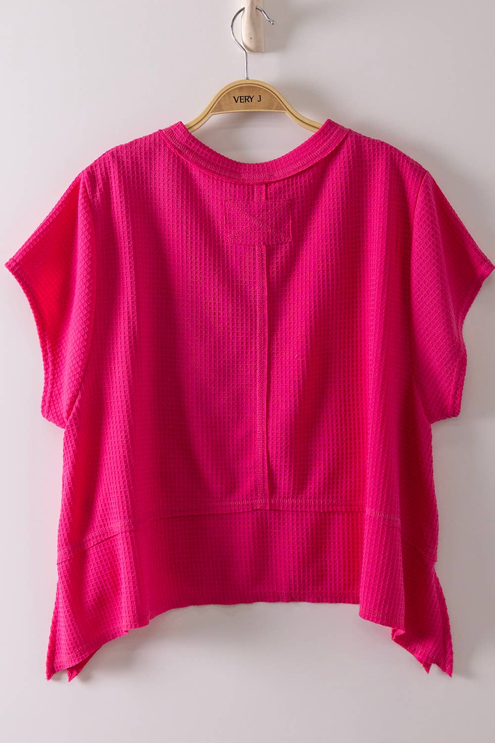 Flared Hem Waffle Top in Fuchsia (REG)