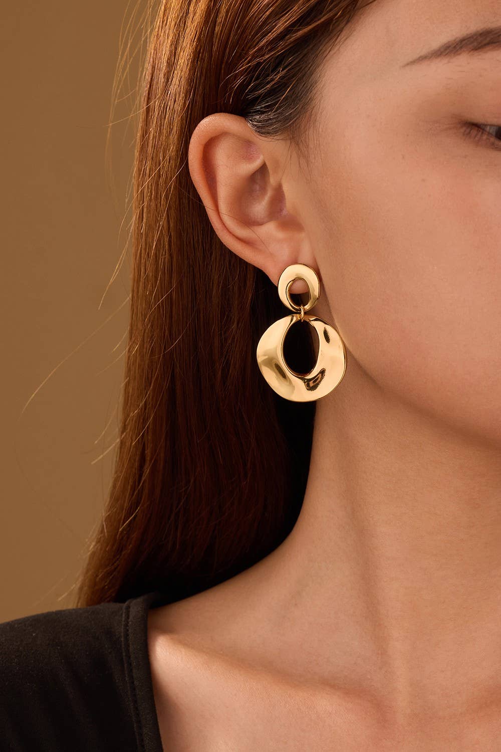 18K Classy Gold Drop Earrings