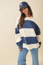 Contrast Panel Slouchy Top in Navy (REG)