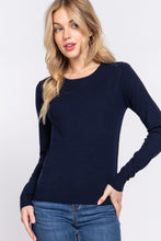 Basic Lightweight Sweater in Ink Navy (REG)
