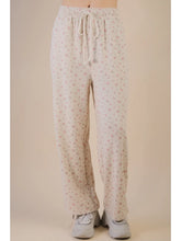 Comfy Floral Pants in Cream (REG/PLUS)