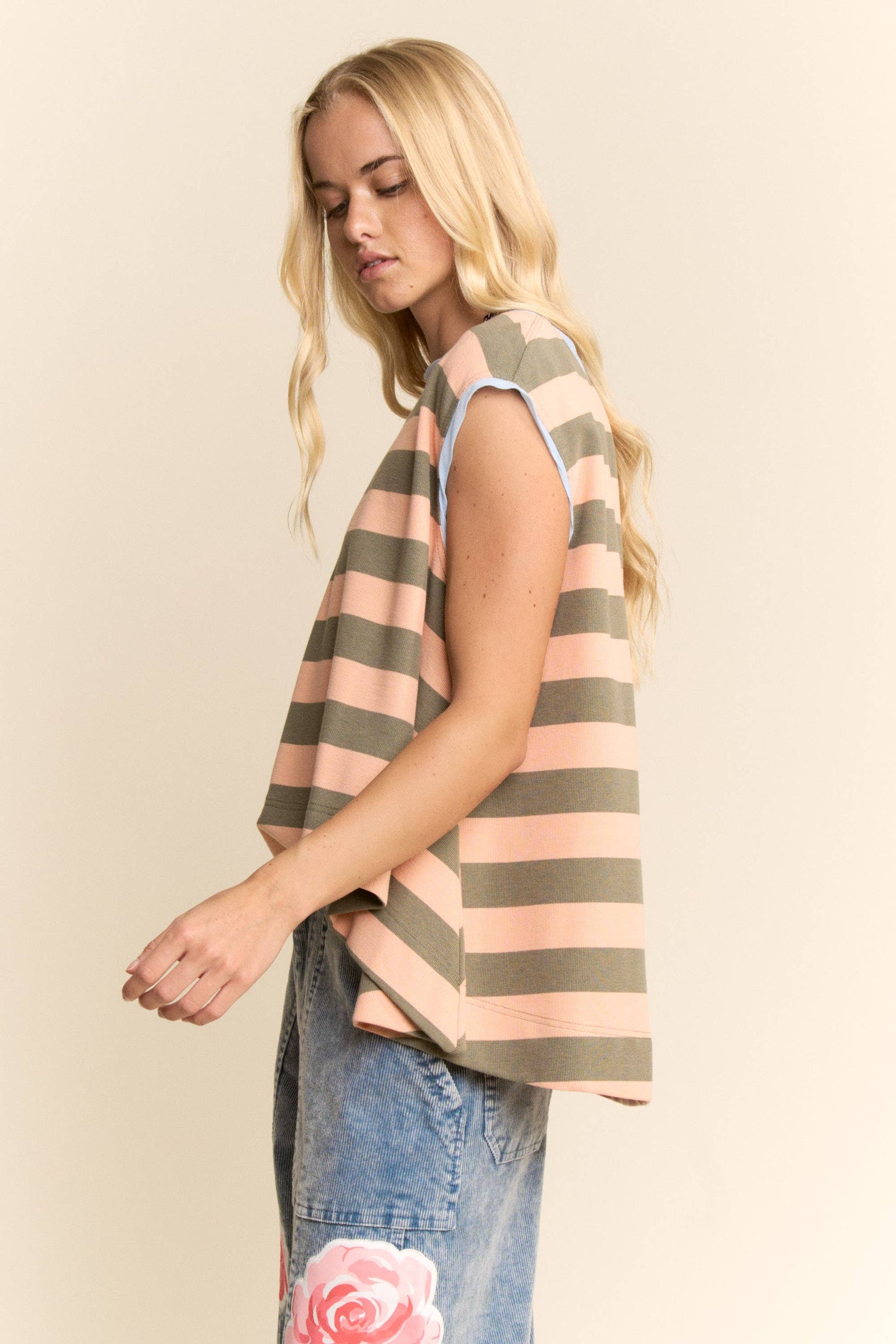 Sleeveless Striped Top in Olive (REG)