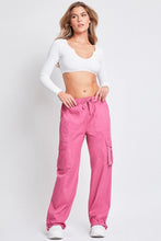 Mid Rise Cargo Pants in Pink (REG)