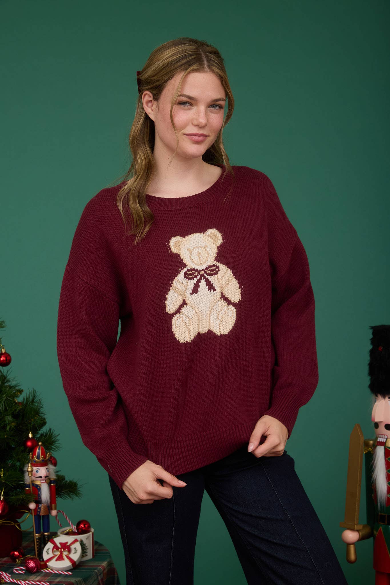 Teddy Bear Pullover Sweater in Burgundy (REG)