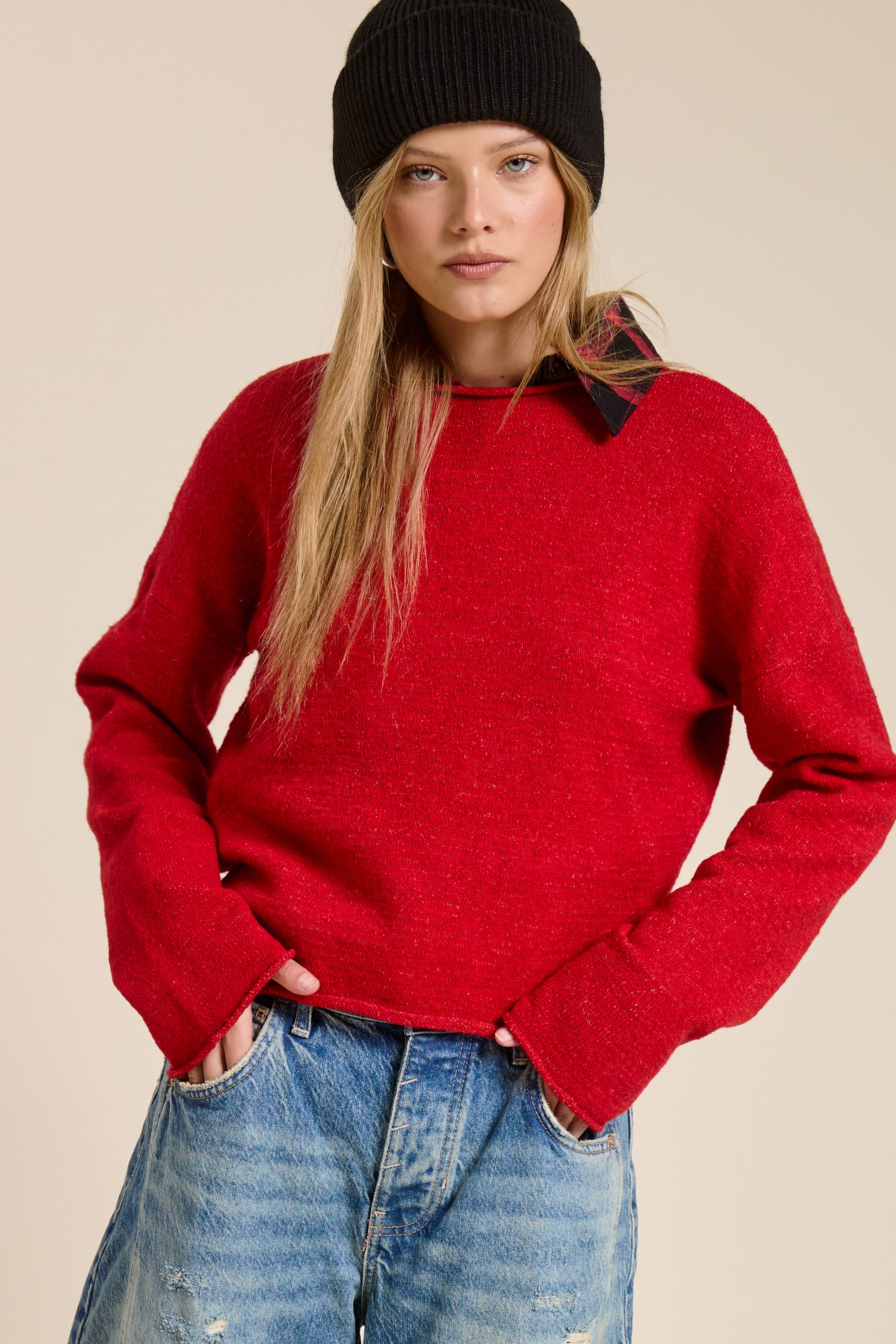 Essential Pullover Crop Sweater Top in Red (REG)