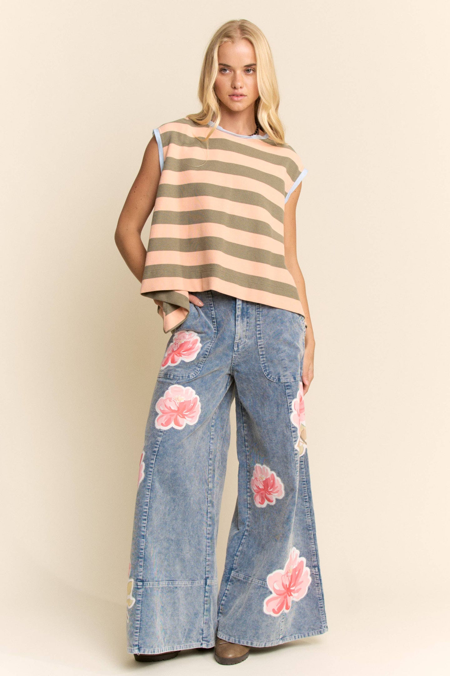 Sleeveless Striped Top in Olive (REG)