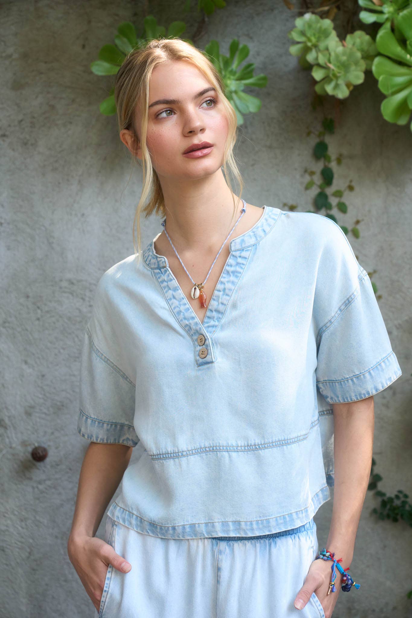 Washed Denim Split Neck Top (REG)
