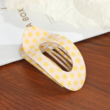 Summer Flat Oval Claw Clip