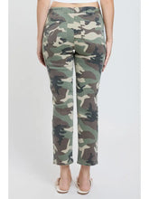 YMI Pull On Jogger Pants in Camo (REG)