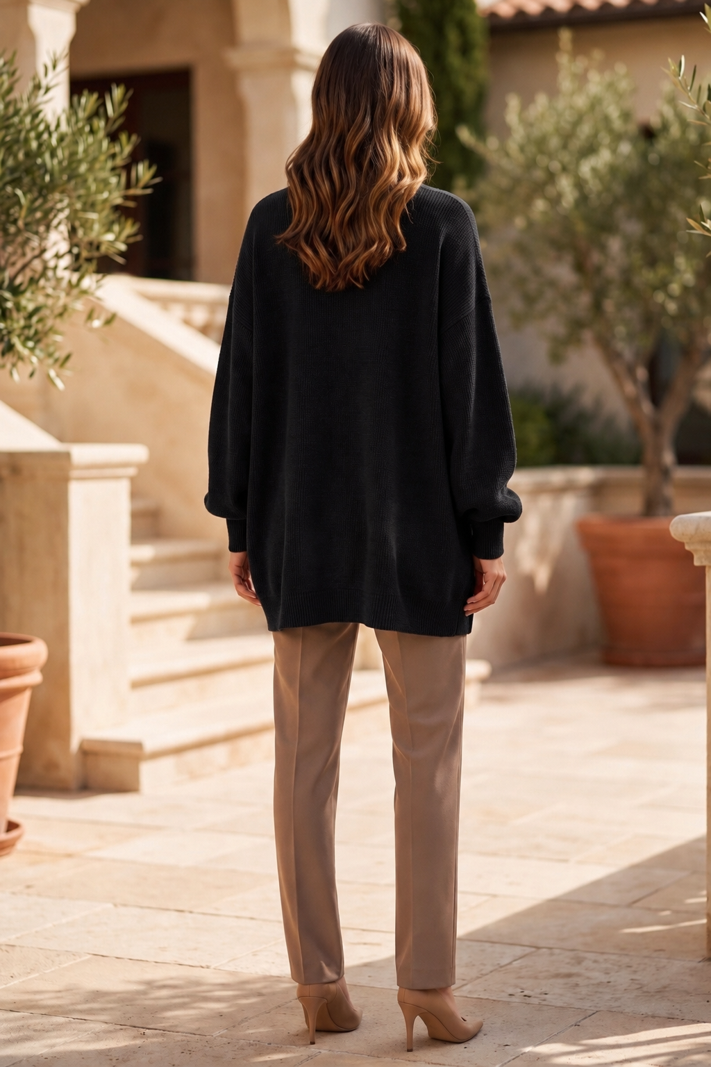 Effortless Relaxed Cardigan in Black (REG)