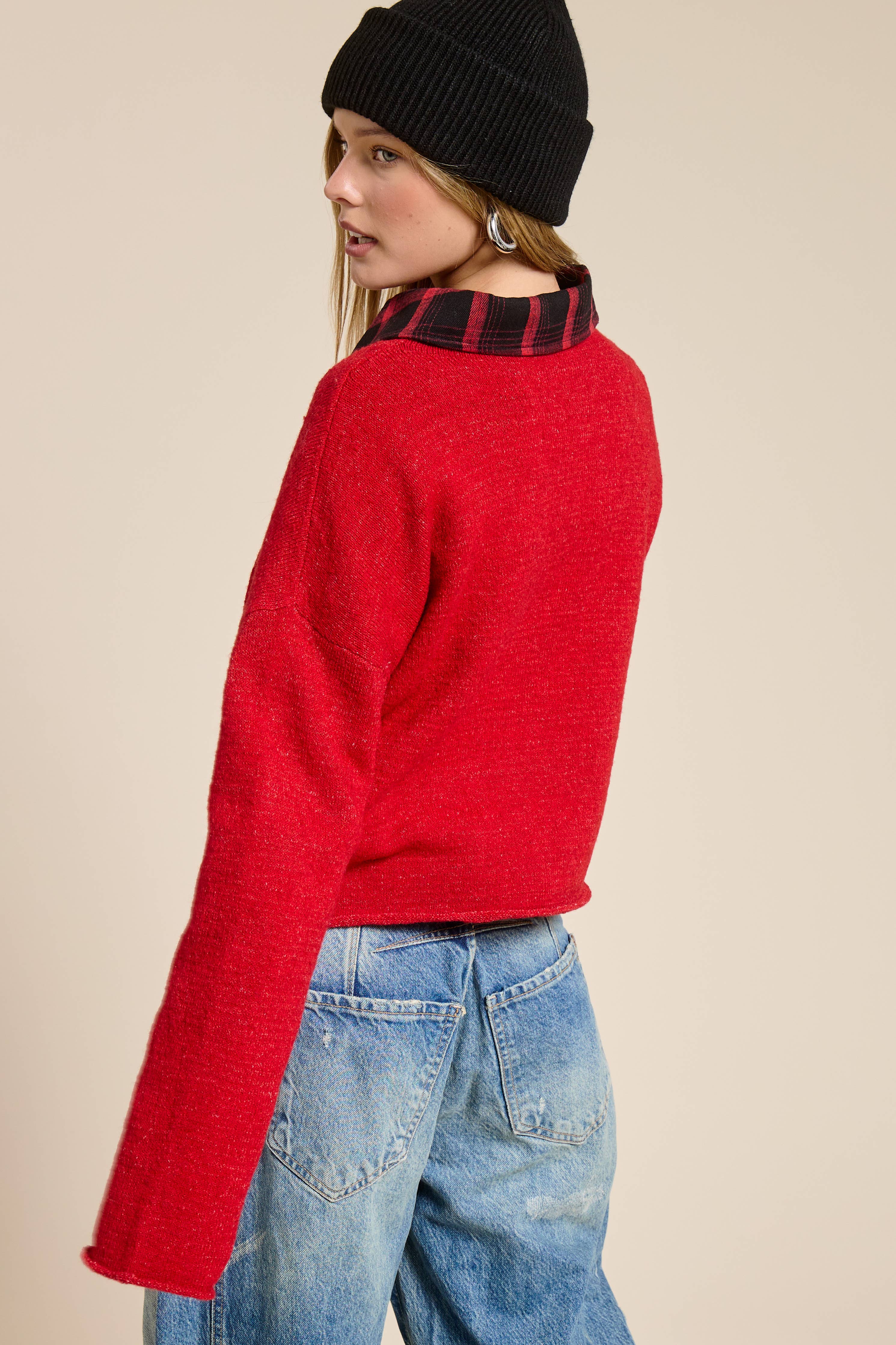 Essential Pullover Crop Sweater Top in Red (REG)