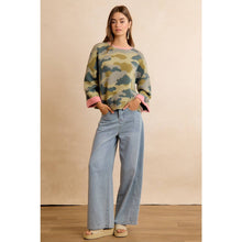 Camo Contrast Roll Sleeve Sweater (REG)