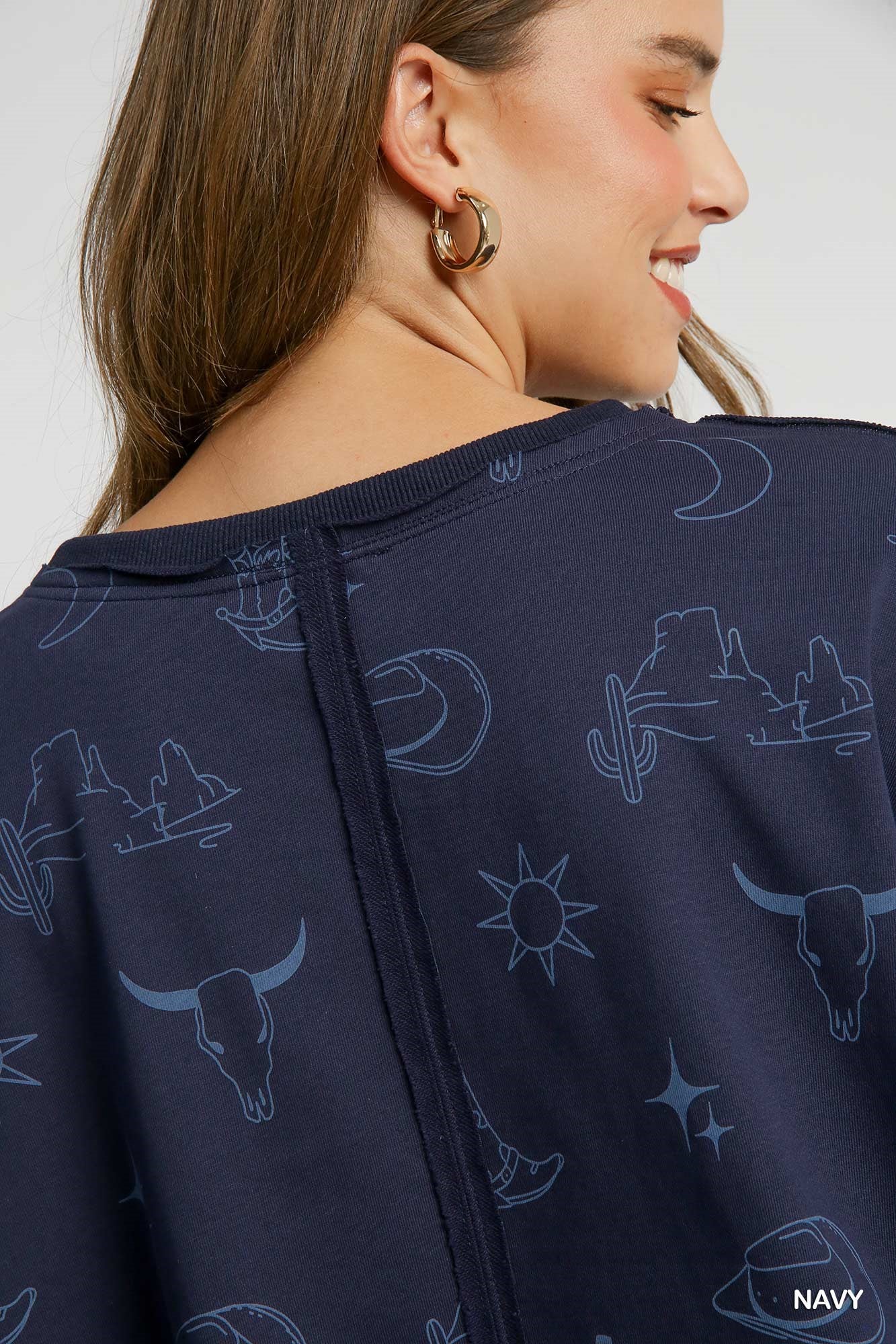 Western Print Sweatshirt in Navy (REG)