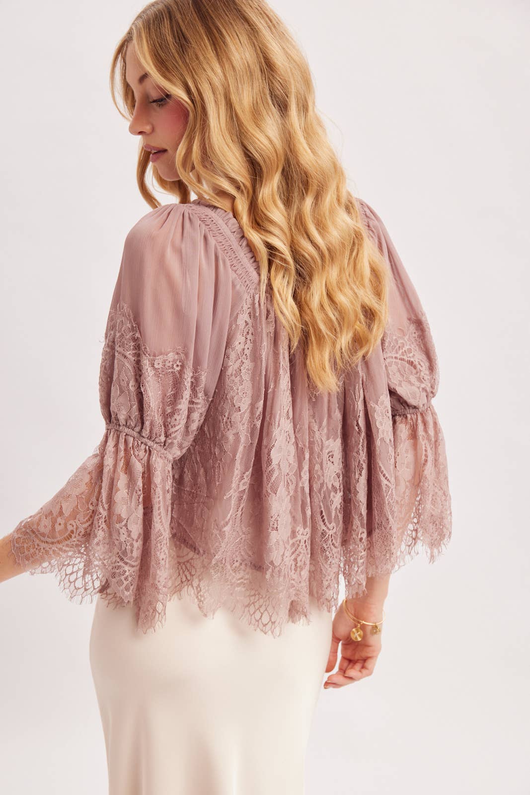 Eyelash Lace Blouse Top in Mauve (REG)