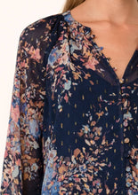 Lurex Floral Button Down Top (REG)
