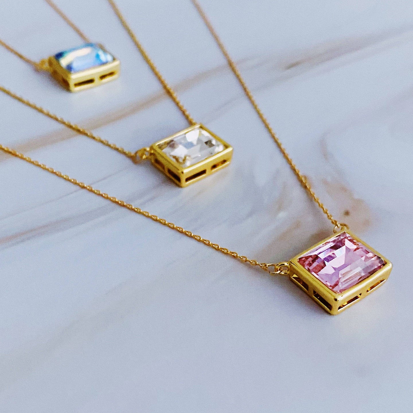 18K Sweet Square Necklace