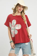 Red Patchwork Daisy Top (REG)