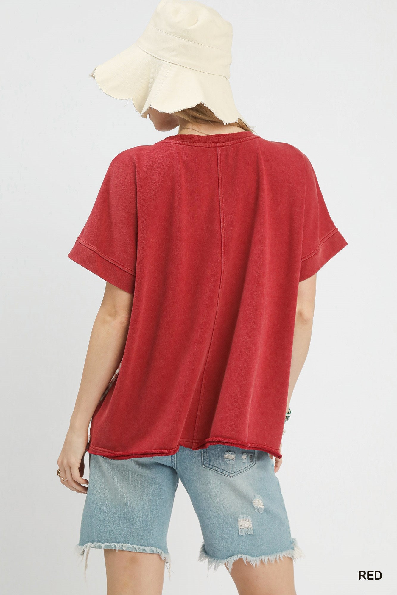 Red Patchwork Daisy Top (REG)