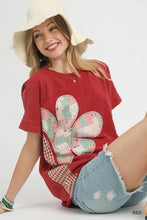 Red Patchwork Daisy Top (REG)