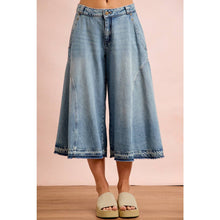 Washed Denim Culotte Jeans (REG)