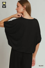 Bubble Hem and Sleeve Top in Black (REG)