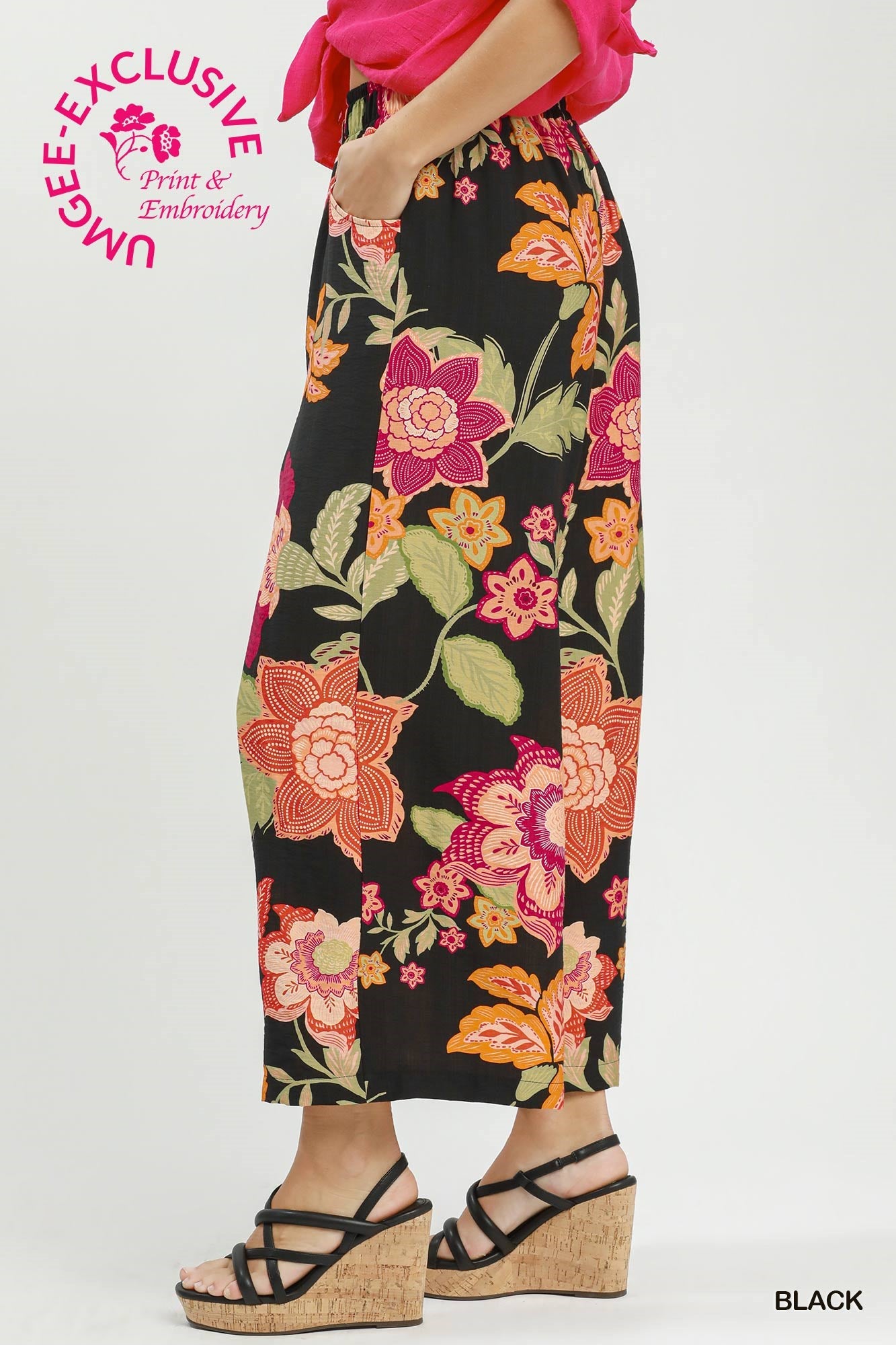 Darlene Floral Pants in Black (REG)