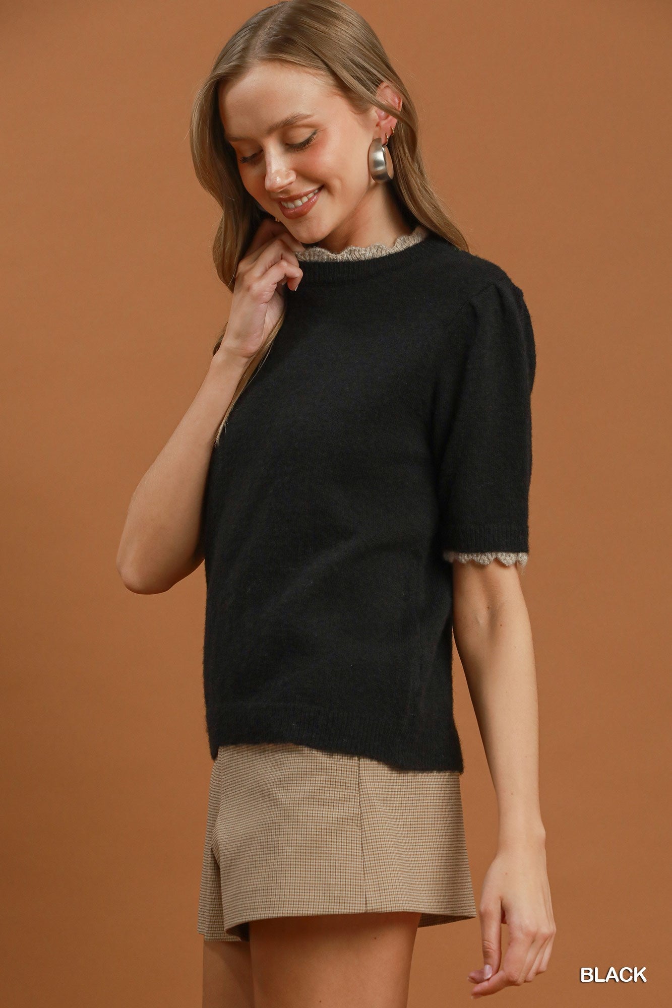 Scallop Trim Puff Sleeve Sweater in Black (REG)
