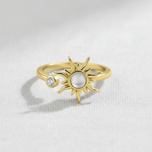 Rotating Radiant Sun Ring