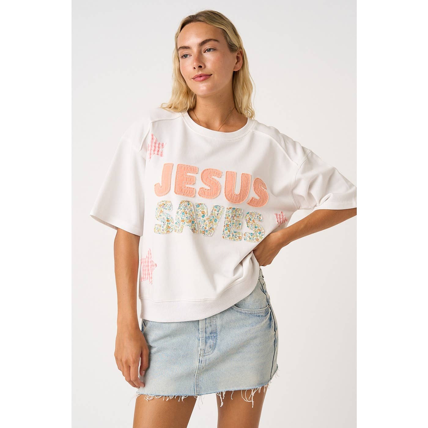 Jesus Saves Patchwork Tee in White (REG)