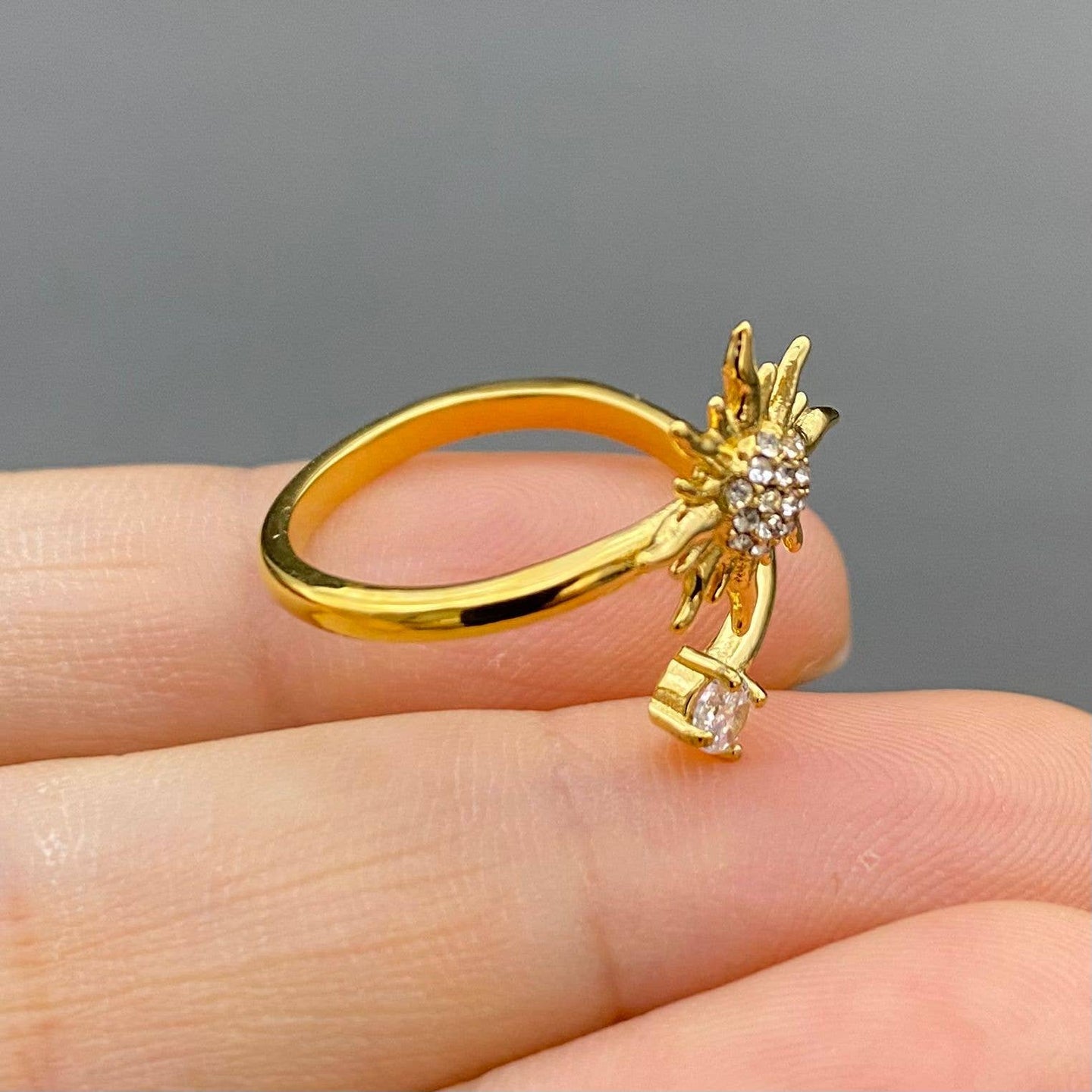 CZ Inlaid Sun 18K Ring
