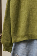 Embroidered Butterfly Sweater (REG)