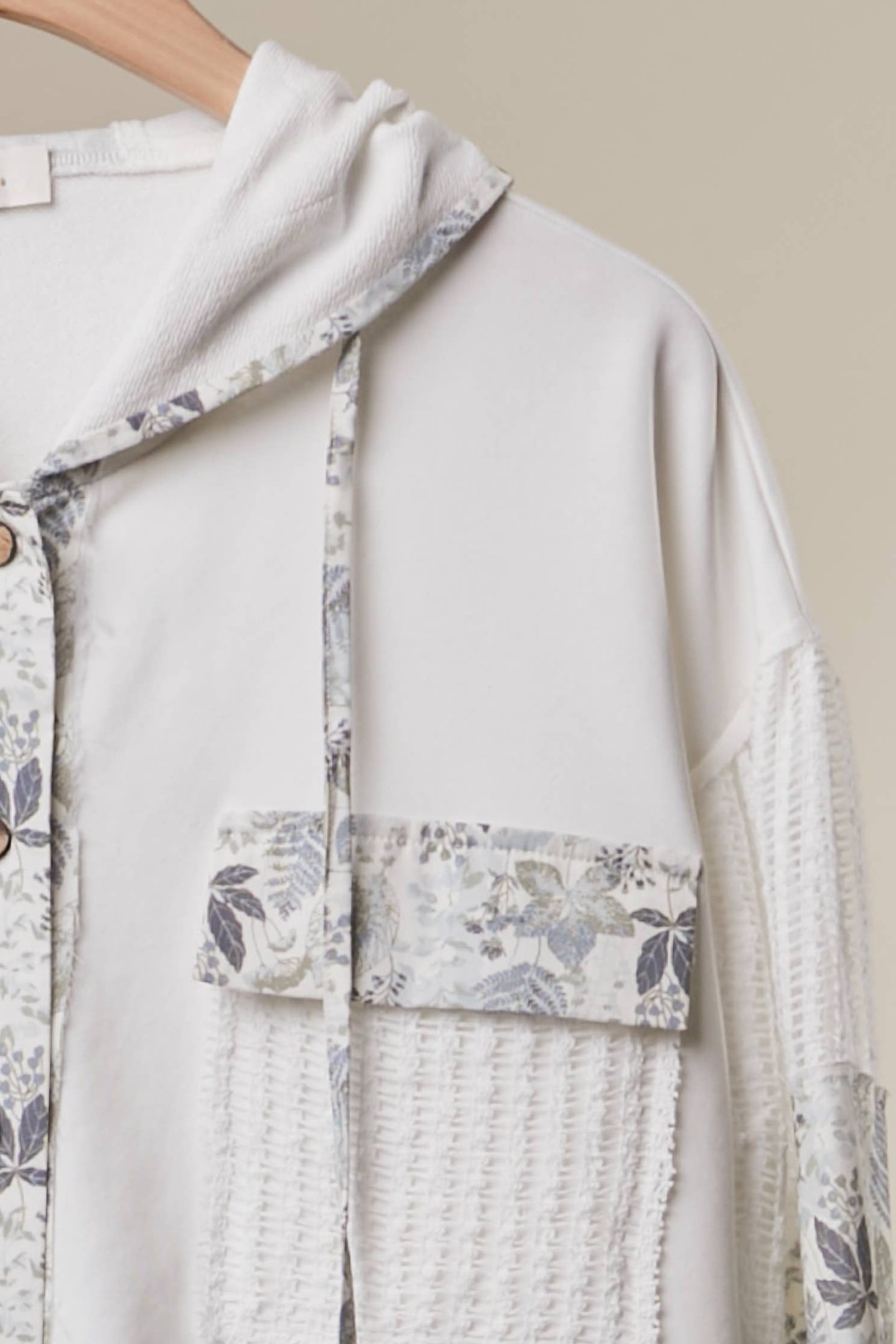 Floral Trim Hoodie Top (REG)