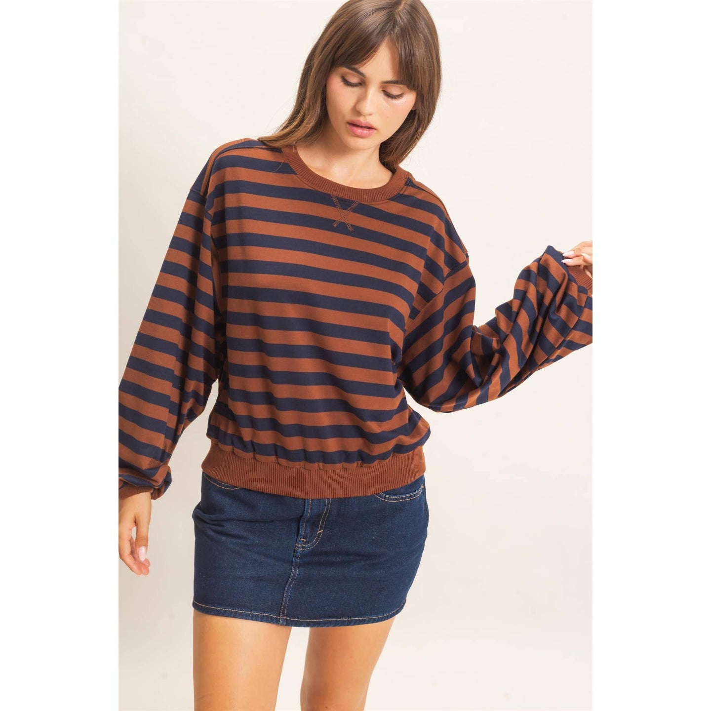 Lyla Striped Sweatshirt in Brown (REG)
