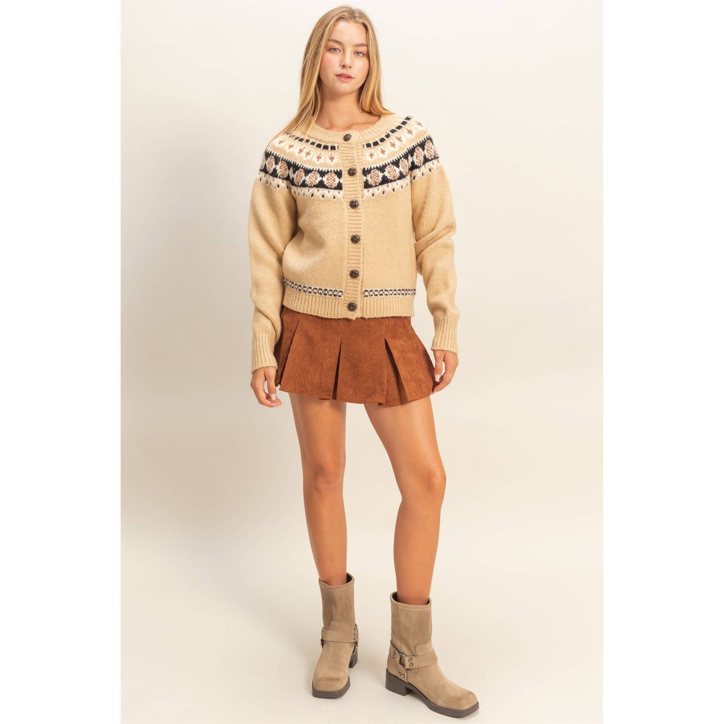 Fair Isle Sweater Cardigan in Beige (REG)