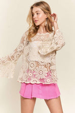 Doily Crochet Bell Top in Beige (REG)