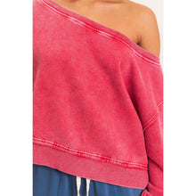 Off The Shoulder Sweatshirt in Red (REG)
