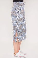 YMI Keyhole Capri Pants in Paisley Flower (REG)
