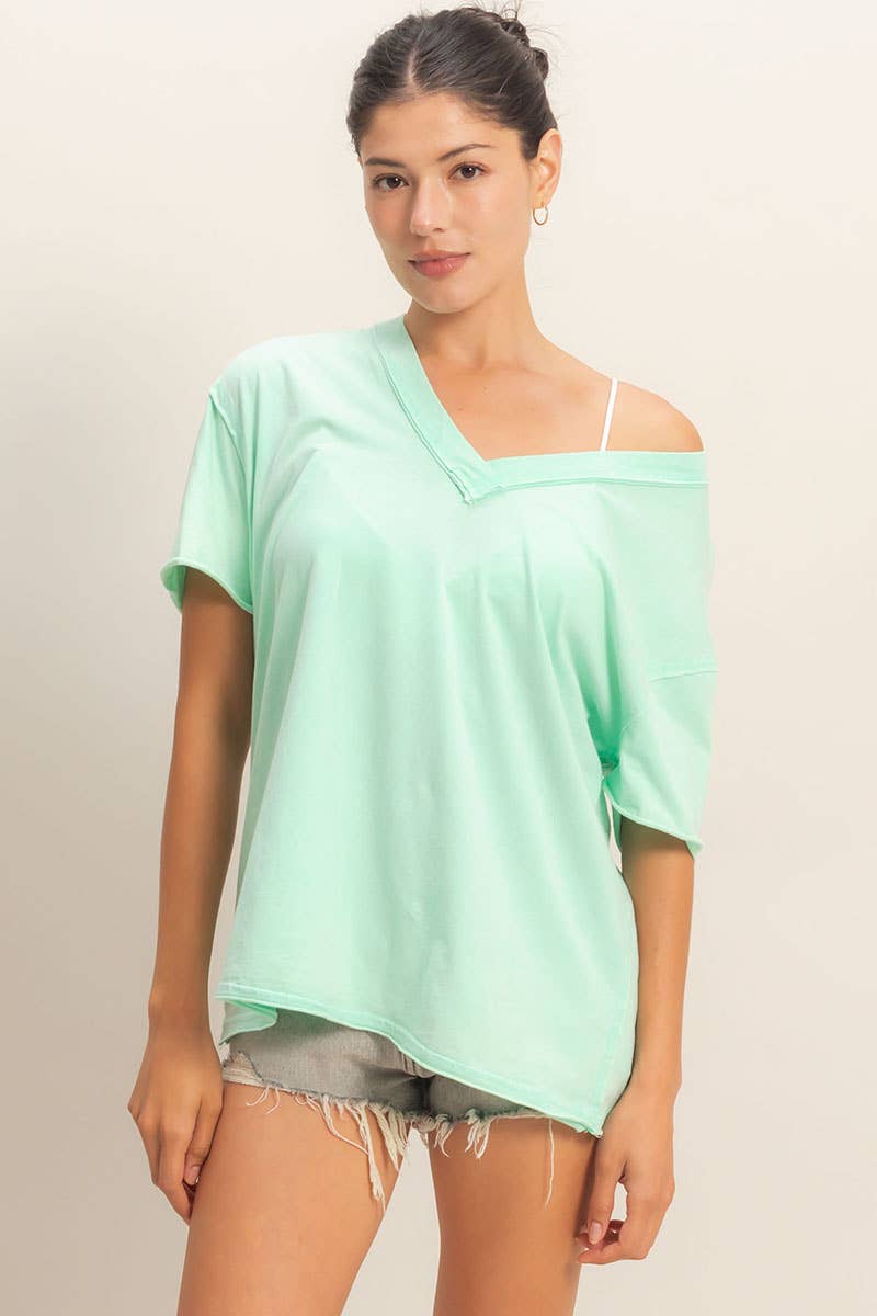 Washed V-Neck Oversized Tee in Mint (REG)