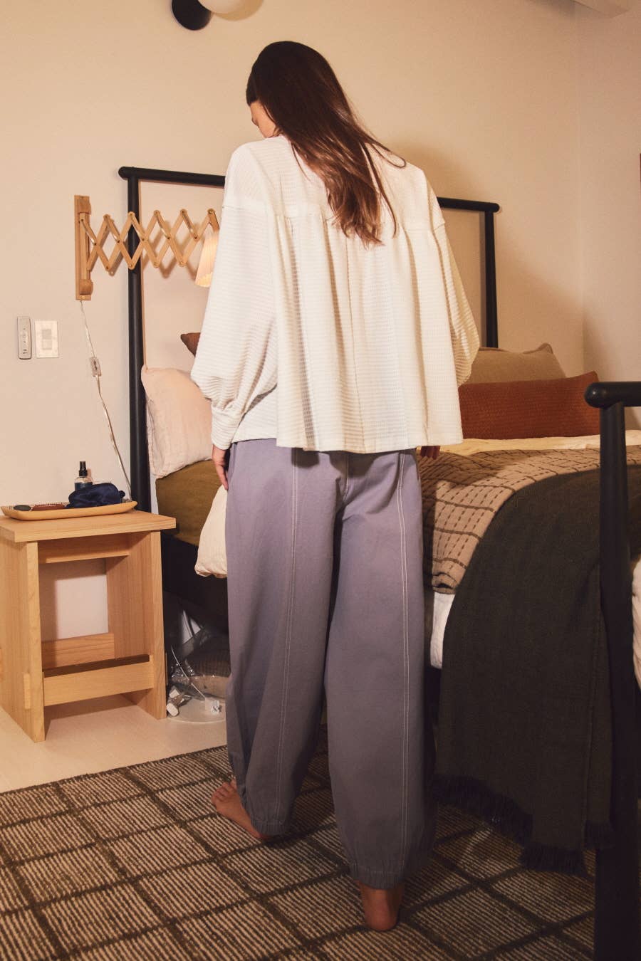 Relaxed Daisy Patch Pants in Blue Haze (REG)