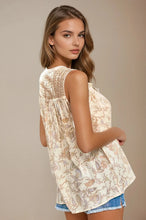Smocked Paisley Top (REG)