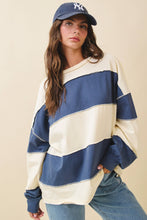 Contrast Panel Slouchy Top in Navy (REG)