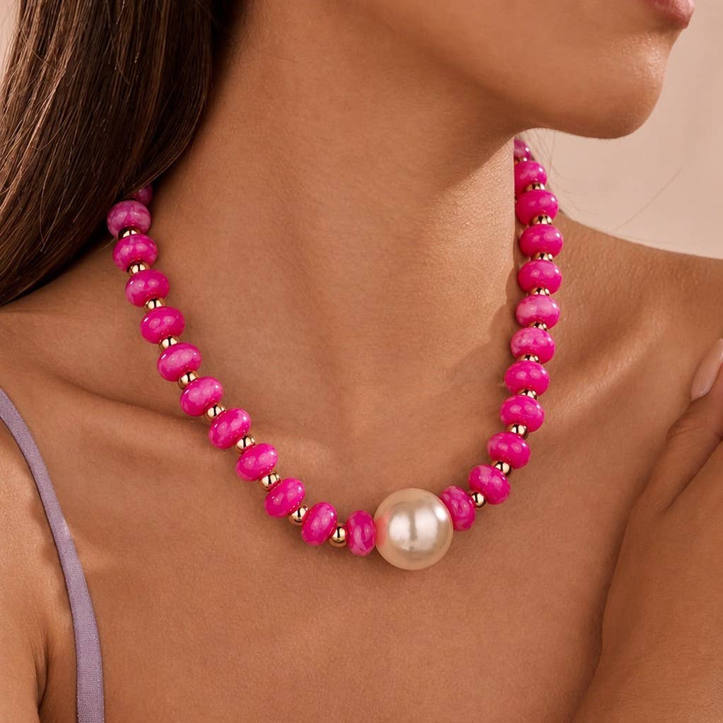Chunky Pearl Resin Necklace