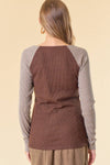 Button Detailed Knit Top (REG)