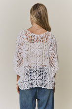 White Daisy Crochet Top (REG)