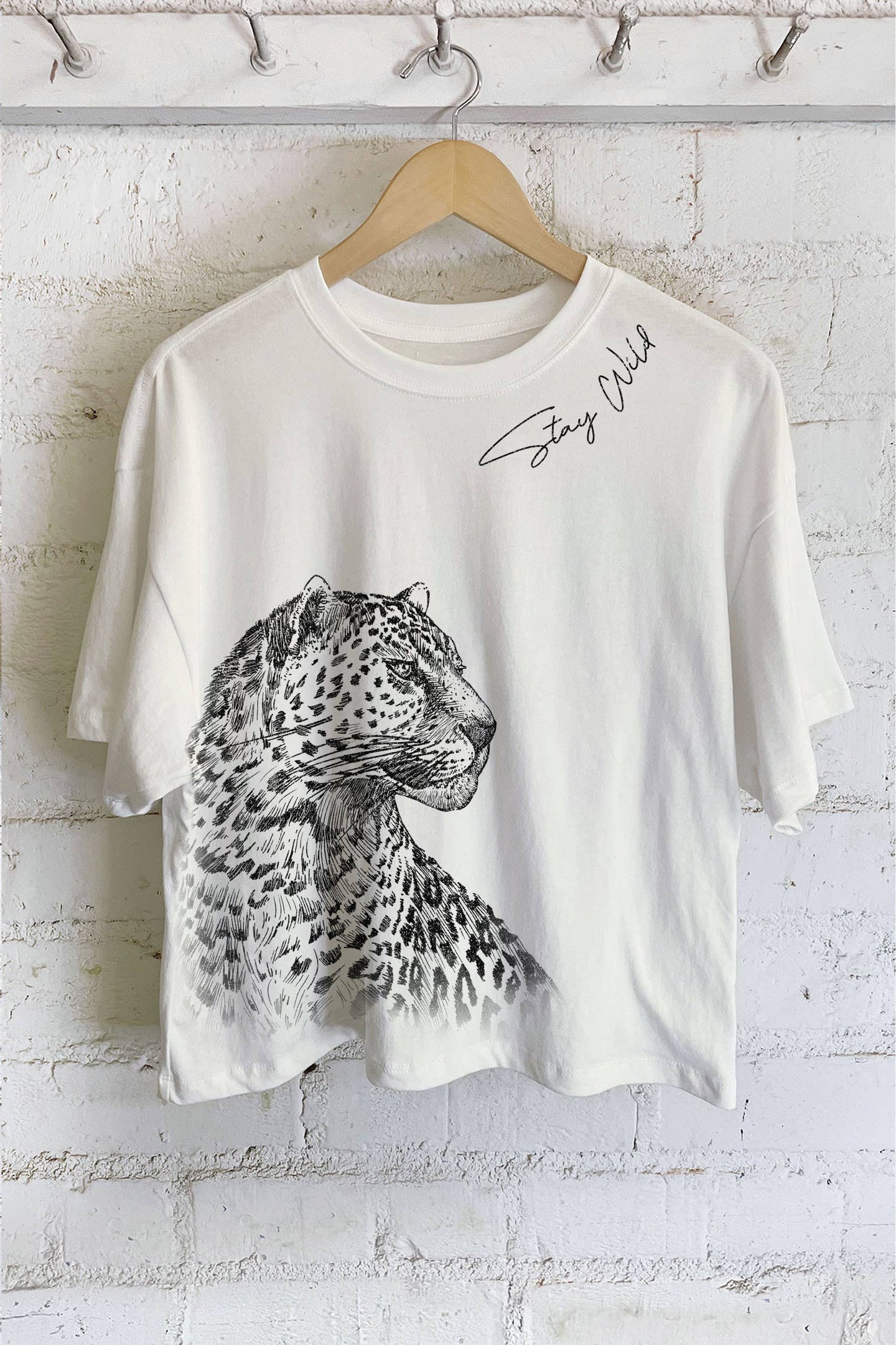 Natural Stay Wild Leopard Crop Tee (REG)
