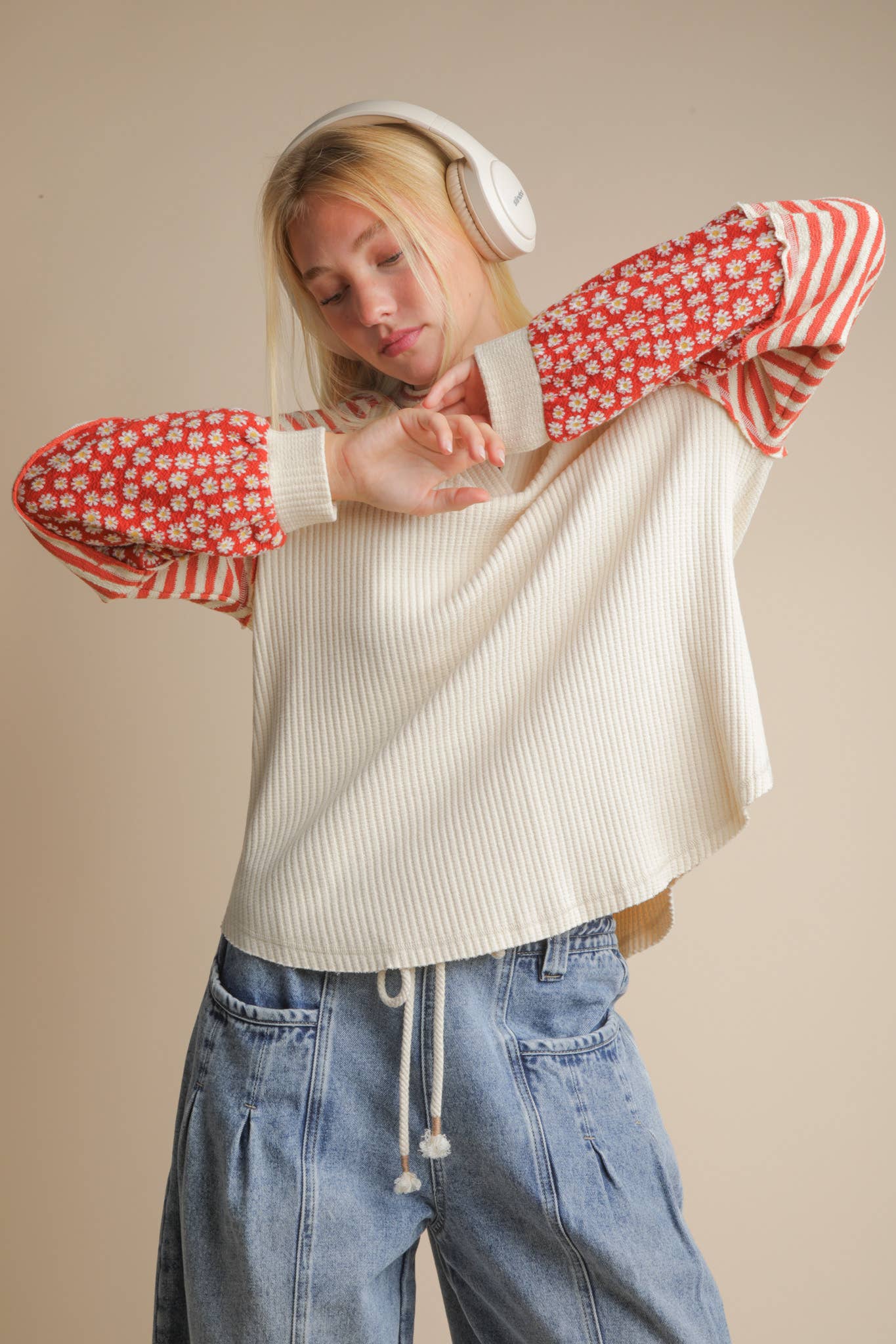 Floral & Stripe Casual Knit Top in Cream (REG/PLUS)